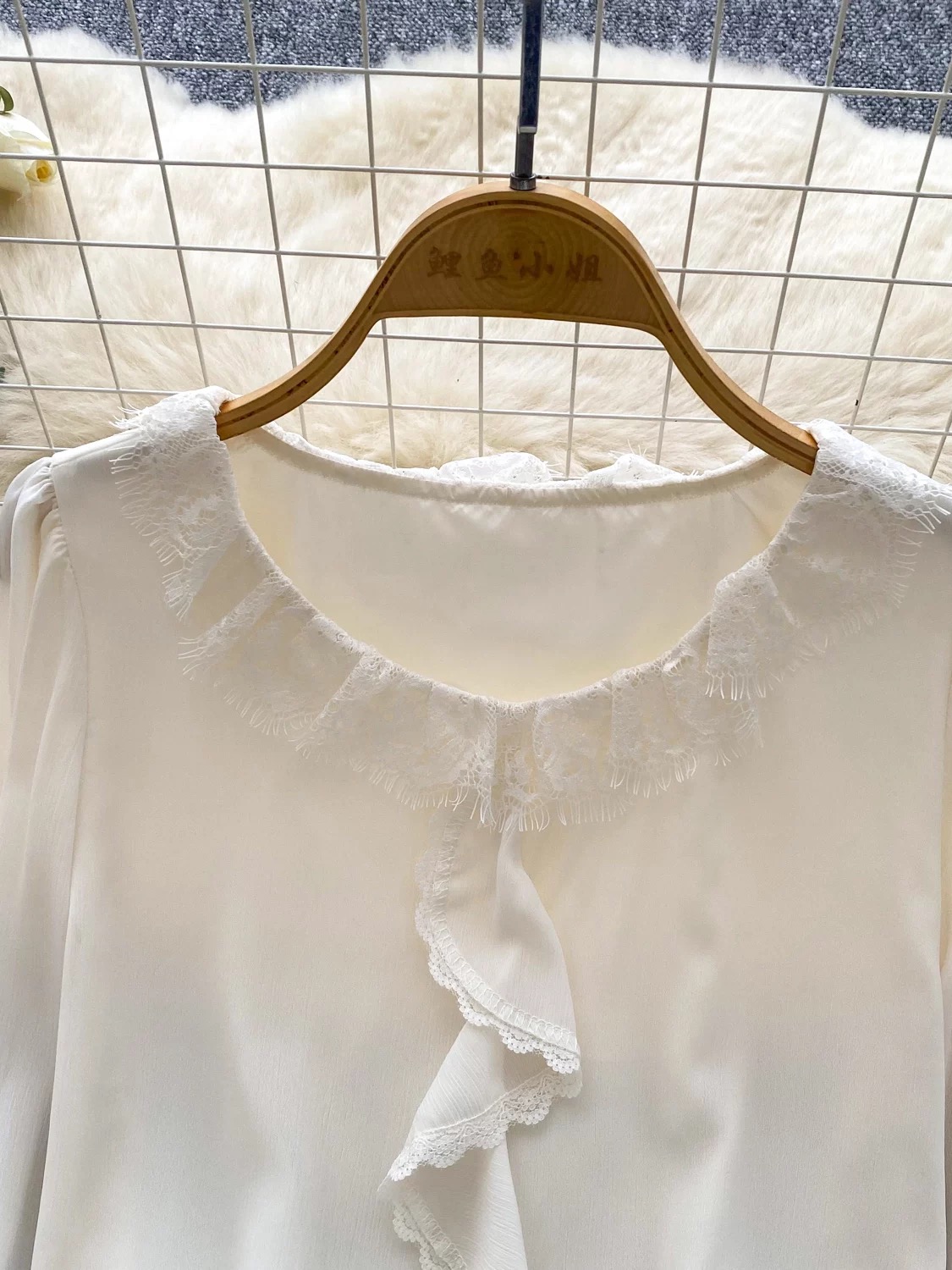 Melt with you blouse BE450 images